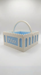 Geburtskörbchen personalisiert | Geschenk zur Geburt Junge | Babyblau & Weiß